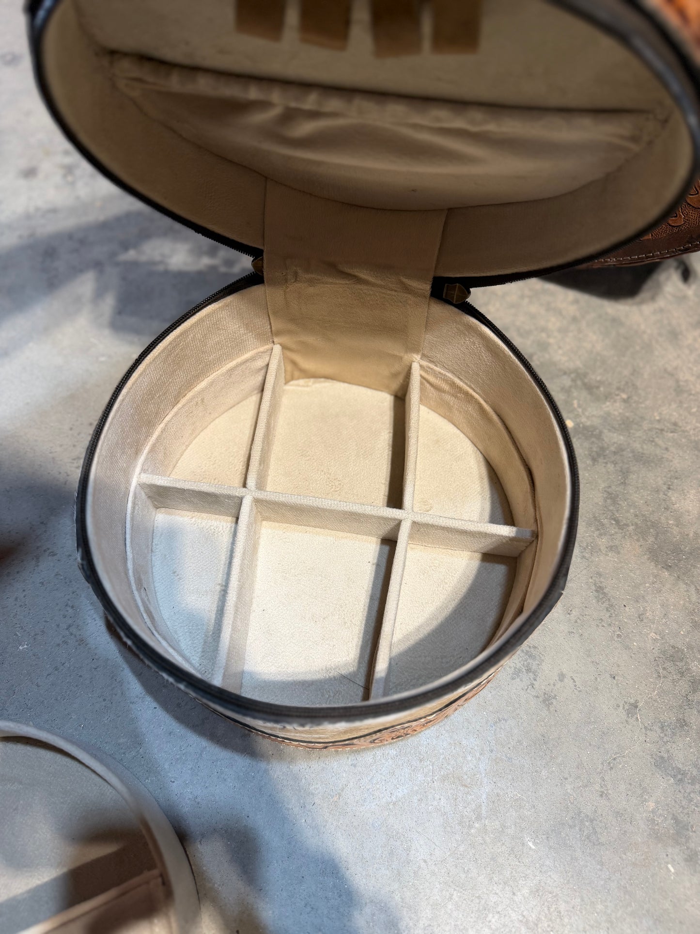 Circle Jewelry Box