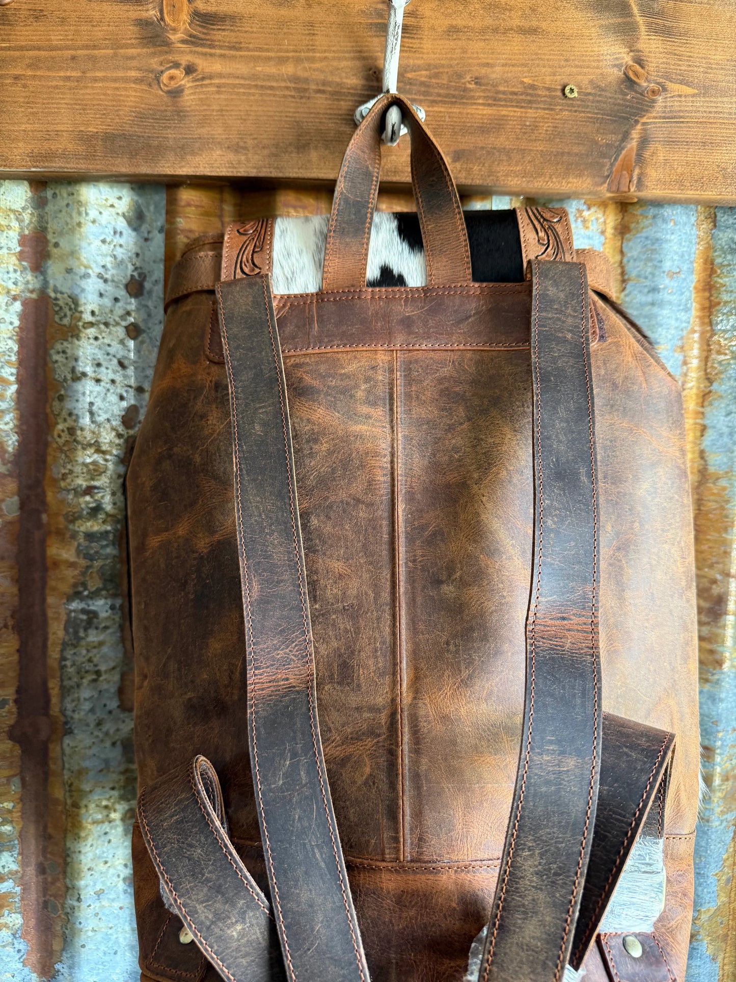 Cheko Backpack - Twisted Charm