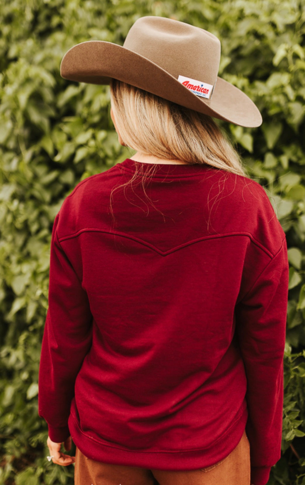 WINE EMBROIDERED DENIM FRONT POCKET SWEATSHIRT