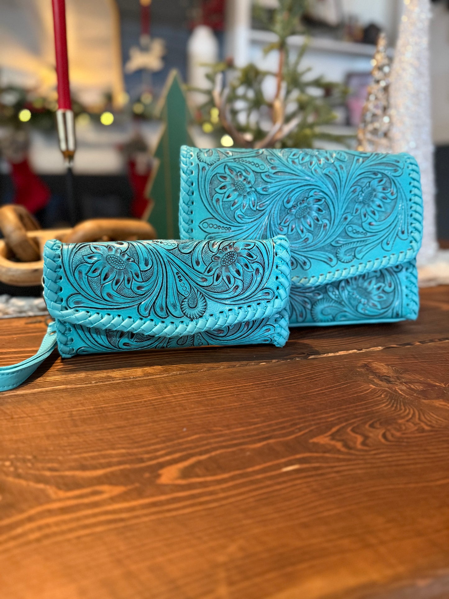 Classy Fair/ Turquoise Purse & Wallet