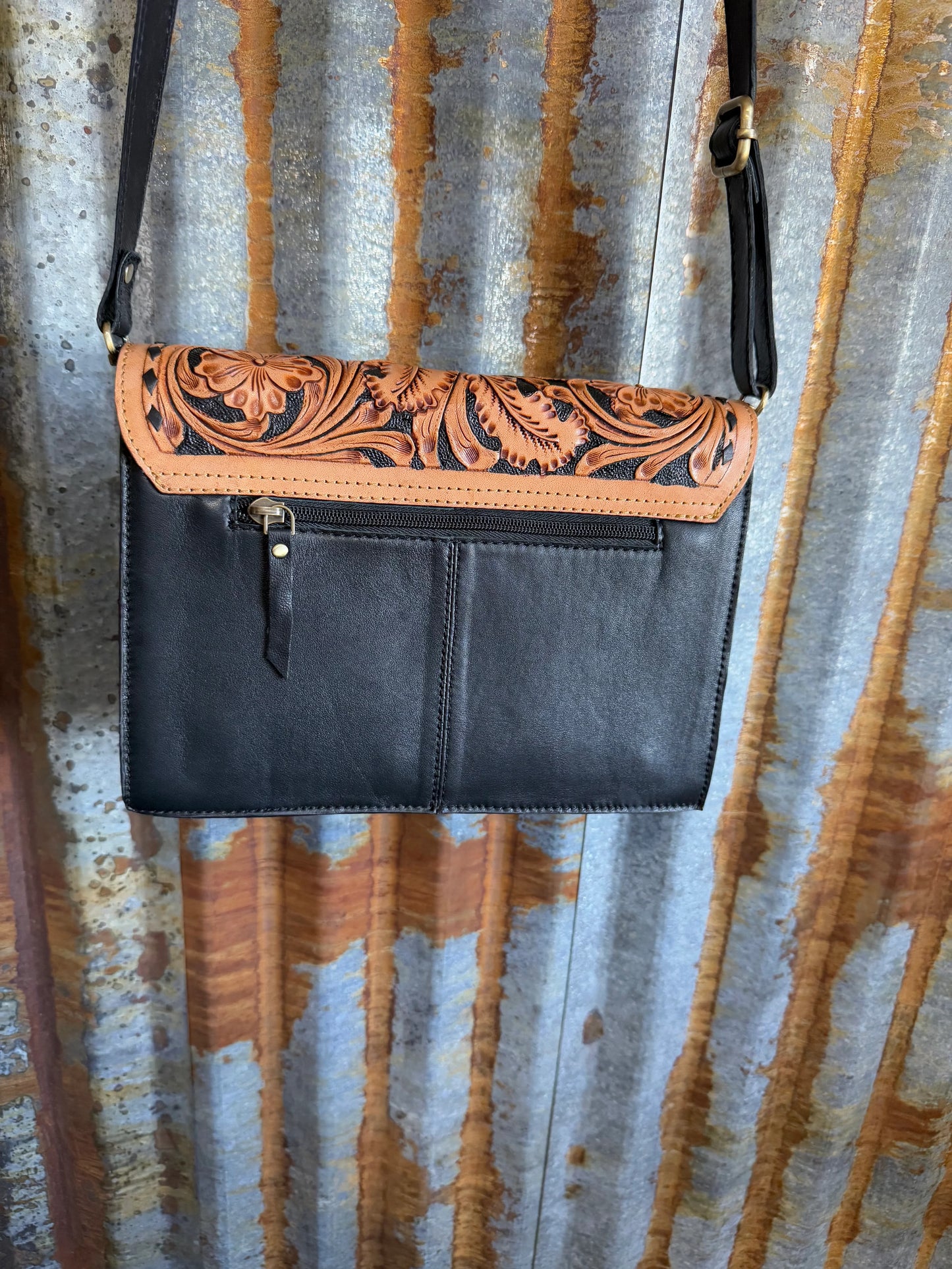 Jenny Quilted - Twisted Charm