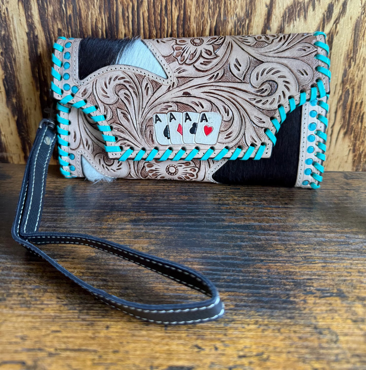 Crista Wallet - Twisted Charm