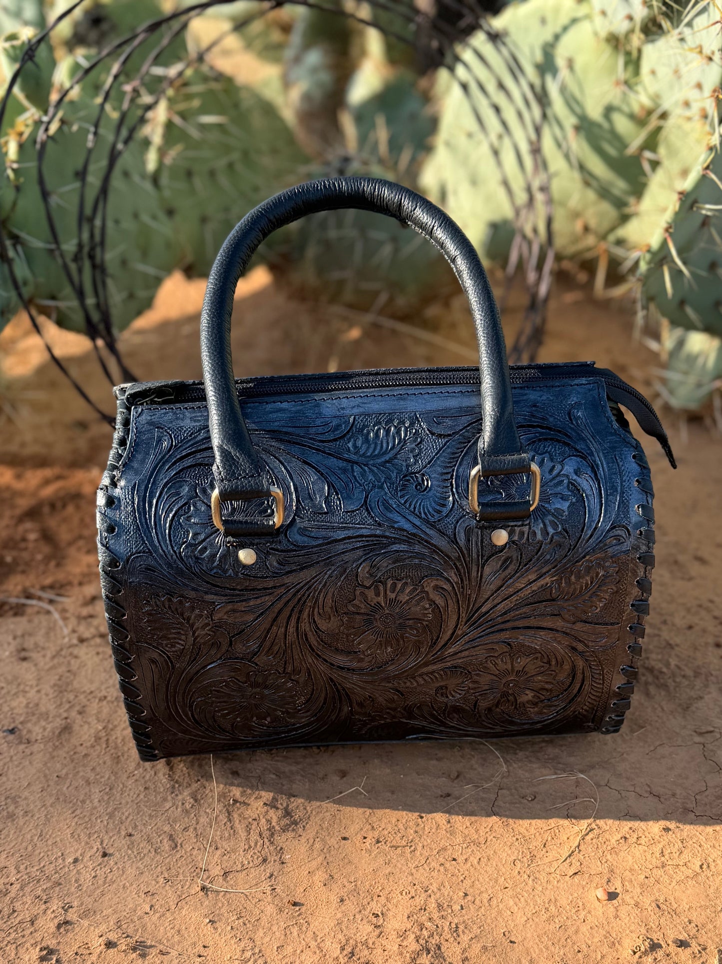 Midnight Belle Speedy (Medium)