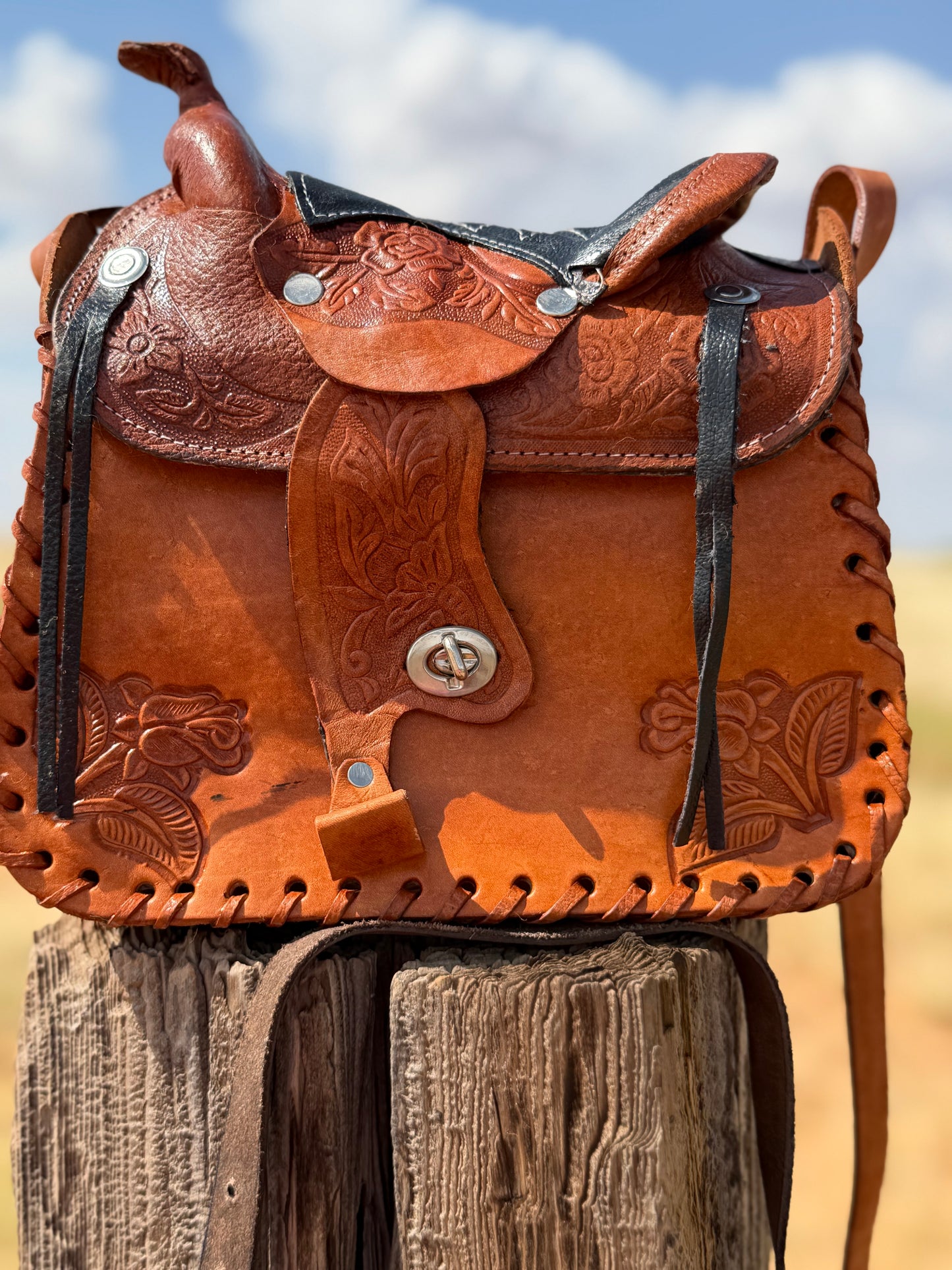 Saddle Bags (2 Colors)