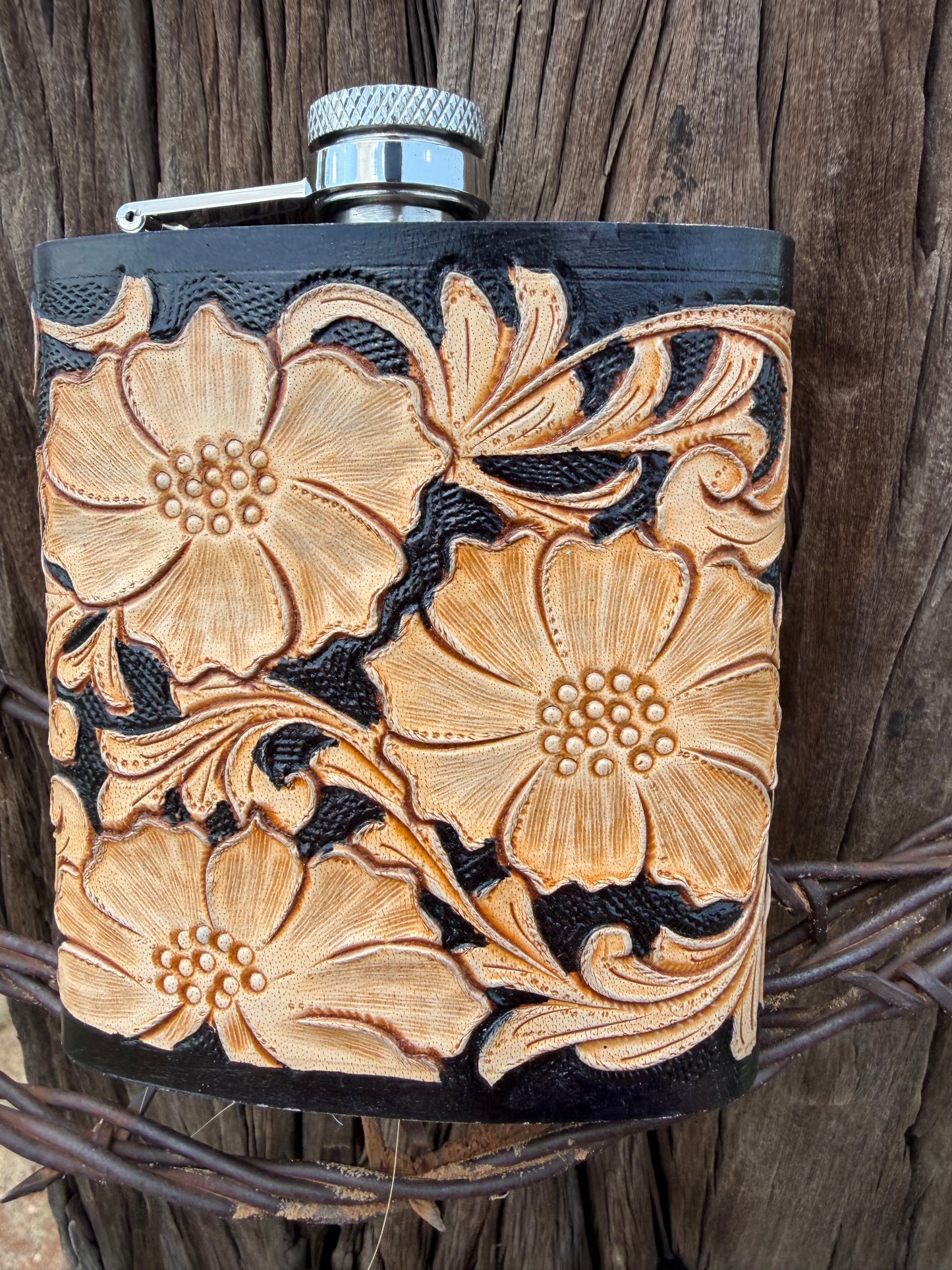 7oz Flask (6 Colors)