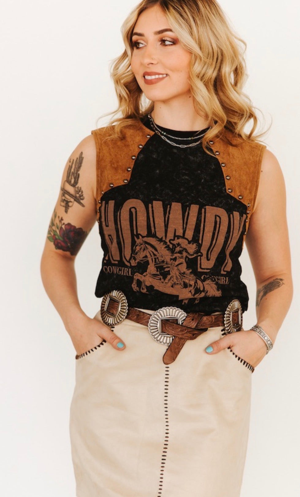 BLACK MINERAL WASH SUEDE YOKE VINTAGE STUDDED SLEEVELESS SHIRT