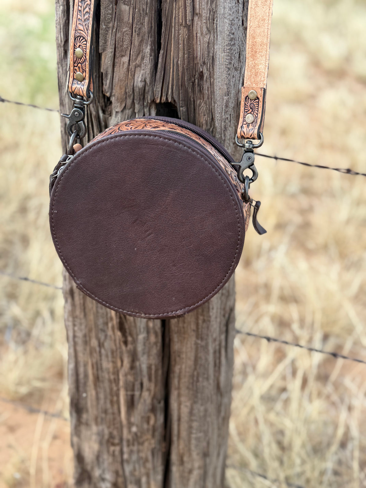 Buckle Canteen