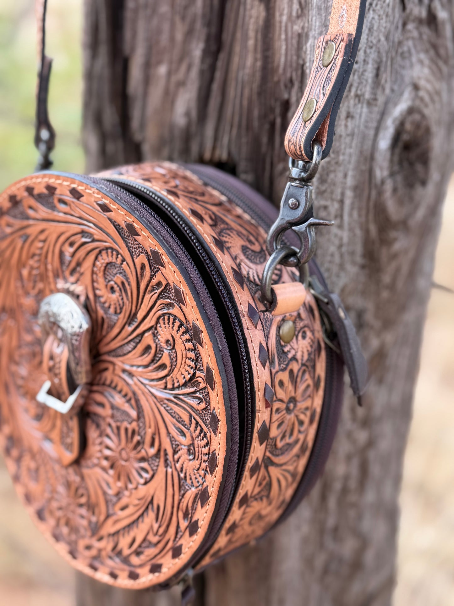 Buckle Canteen