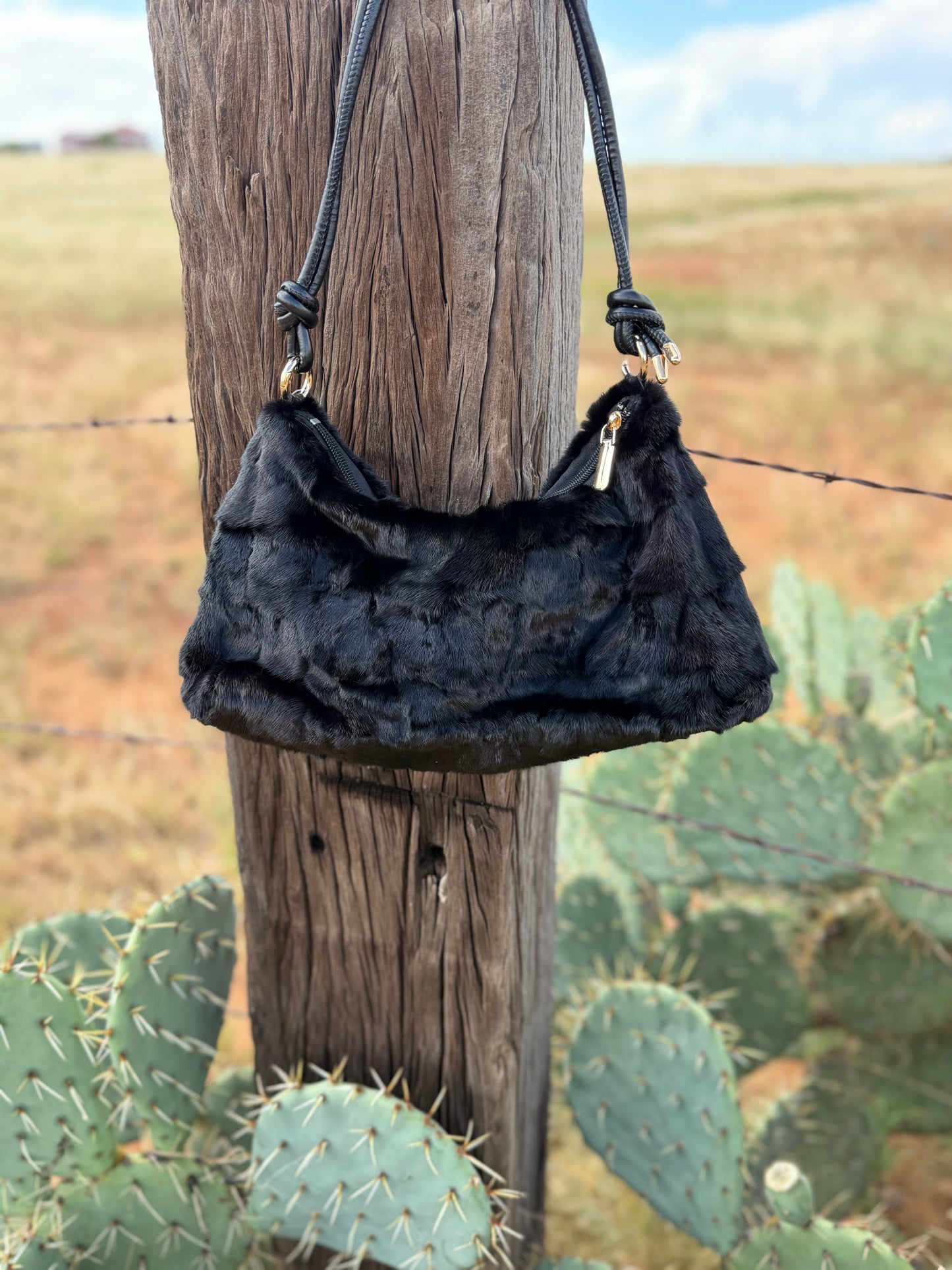 Faux Mink Hand Bag (2 Colors)