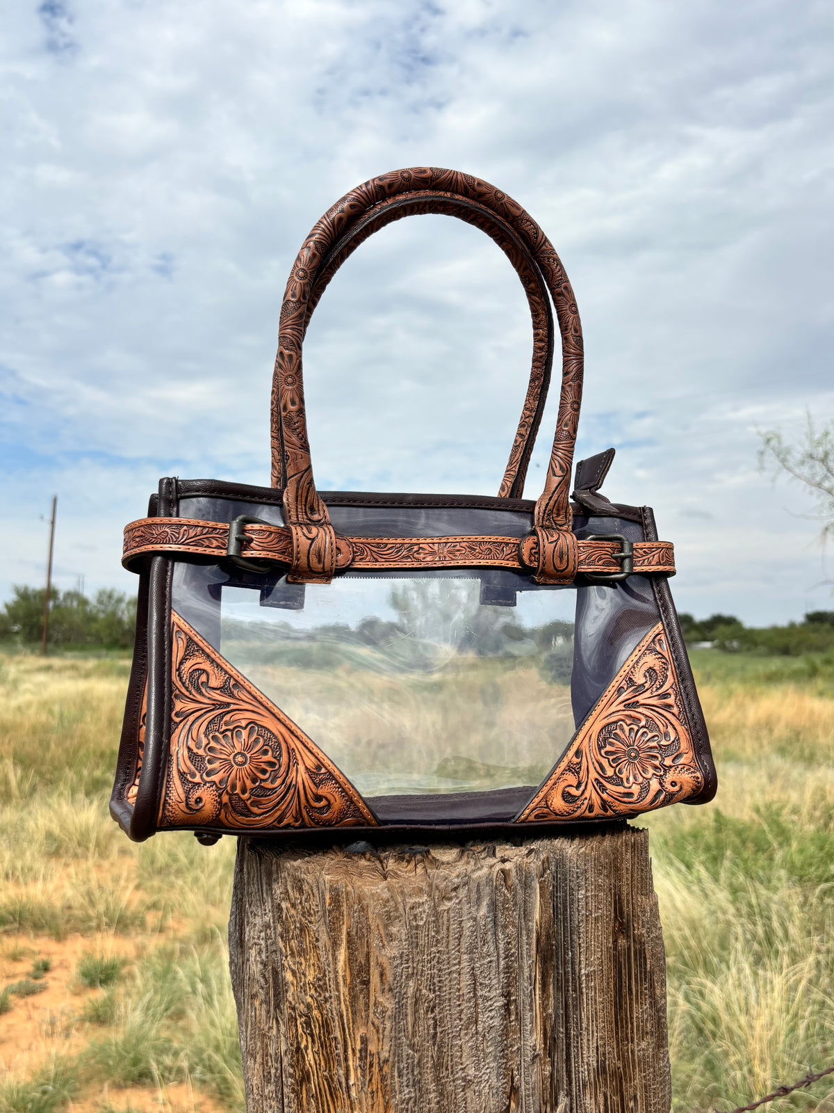 Dust & Leather Purse