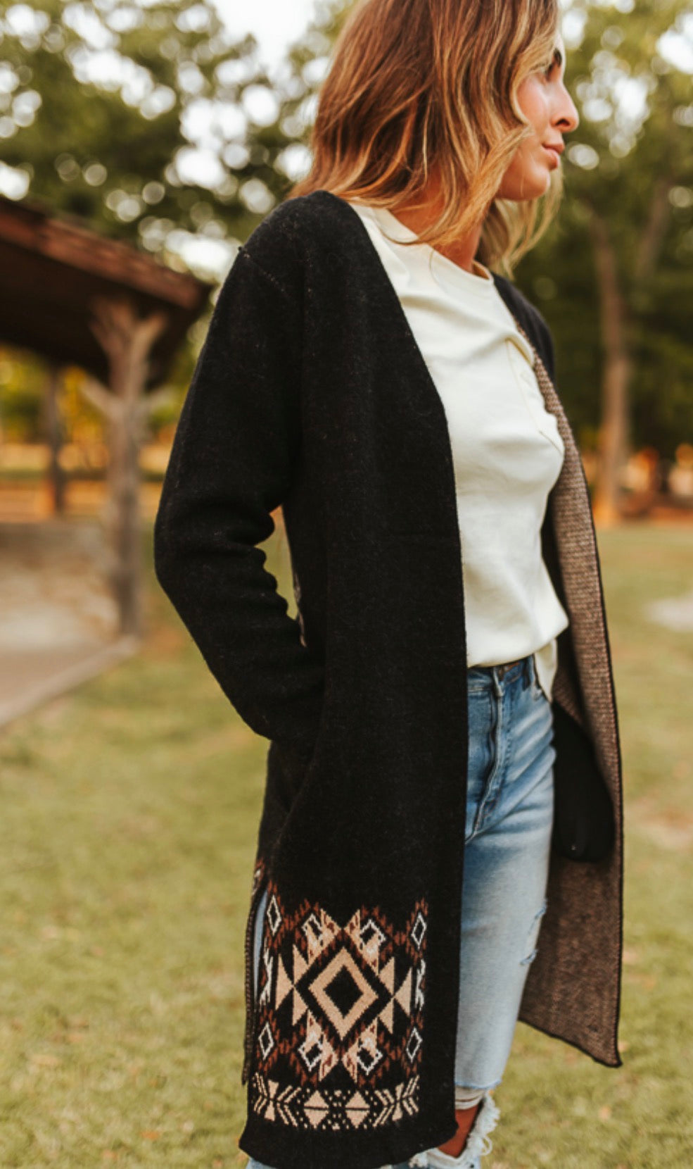 BLACK KNIT BRONCO WESTERN LONG CARDIGAN