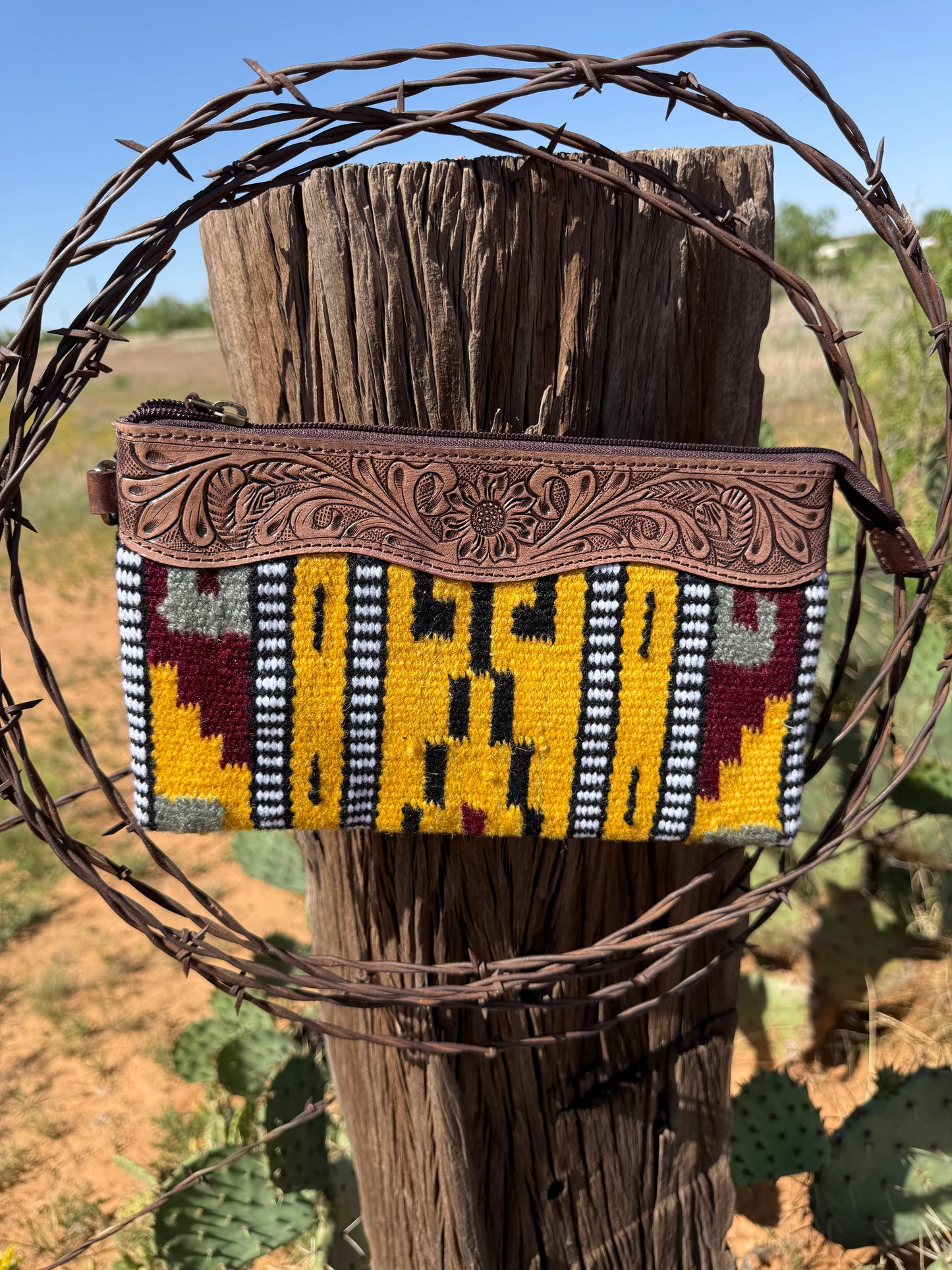 Saddle Blanket Pouch