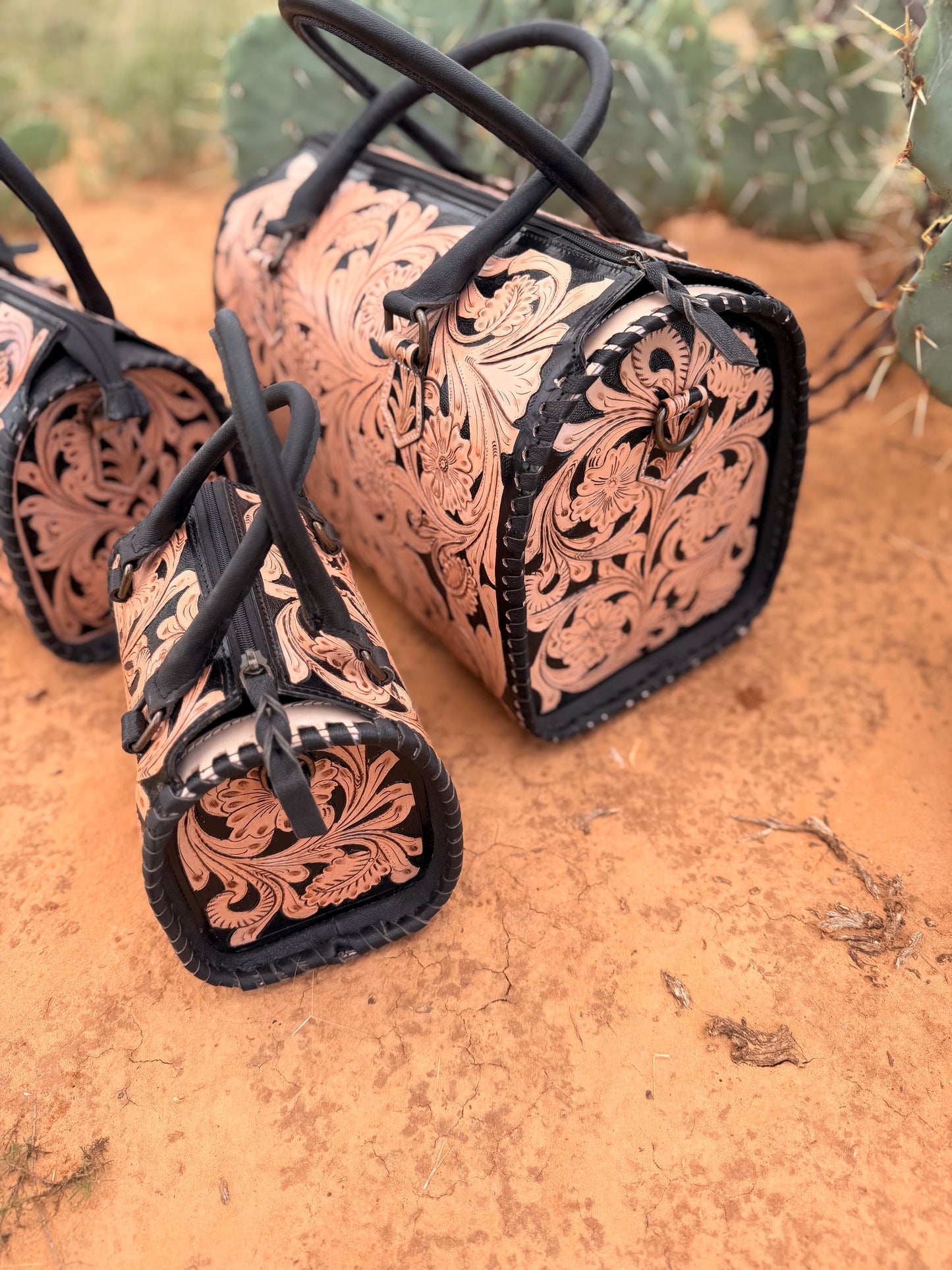 Classy Tooled Speedy’s/Black