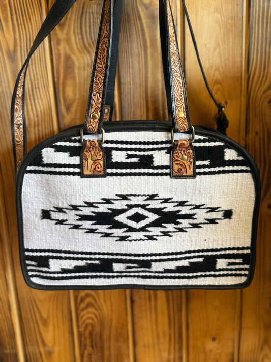 Luxy Moo Weekender - Twisted Charm 
