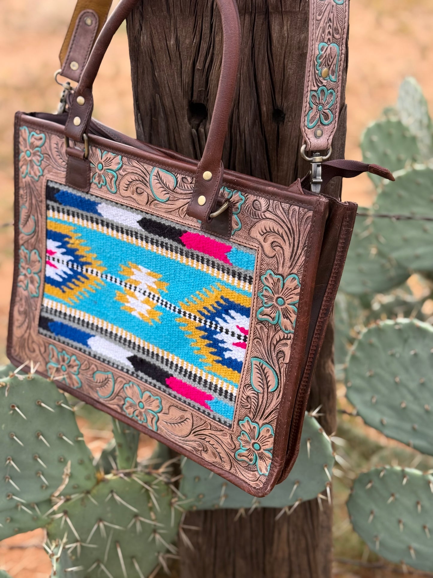 The Saddle Tote