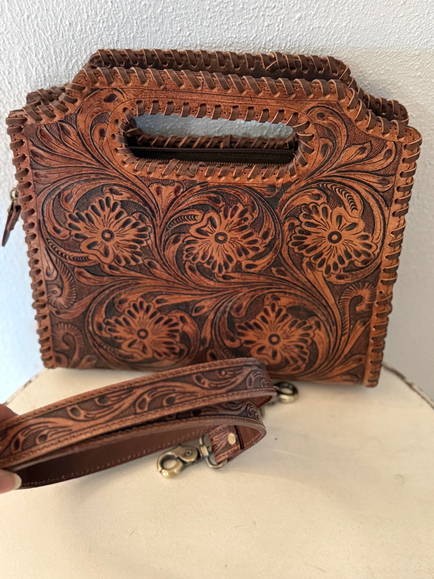 Outlaw Bloom/ Brown