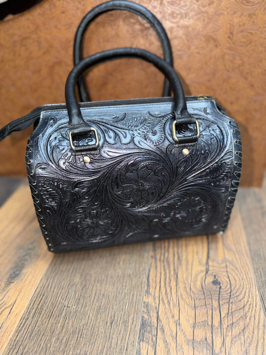 Midnight Belle Speedy (Medium)