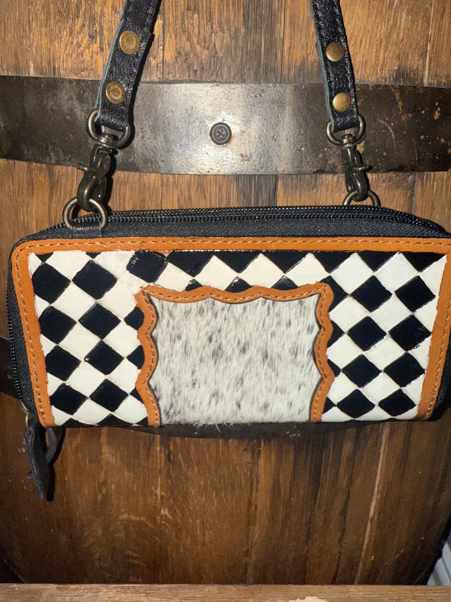 Baytown Wallet/Crossbody Black