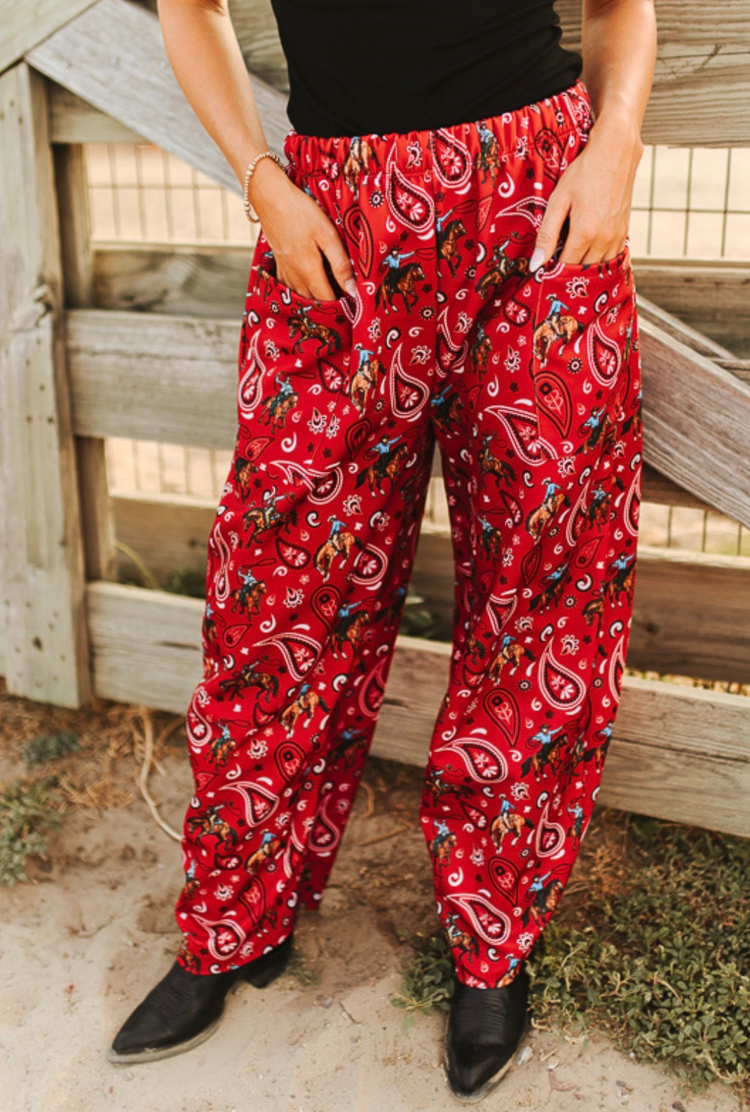 RED WESTERN PAISLEY HORSE PRINTED CARGO POCKET PANTS