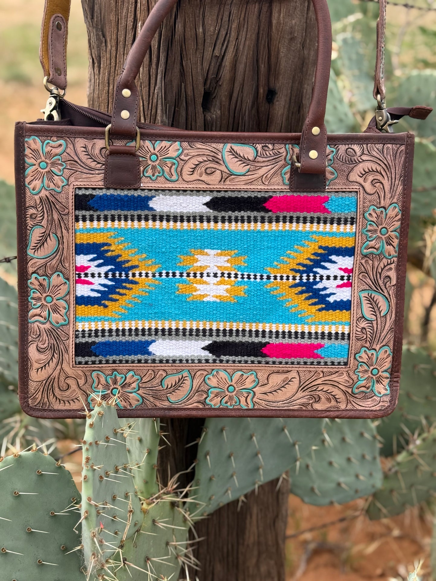 The Saddle Tote