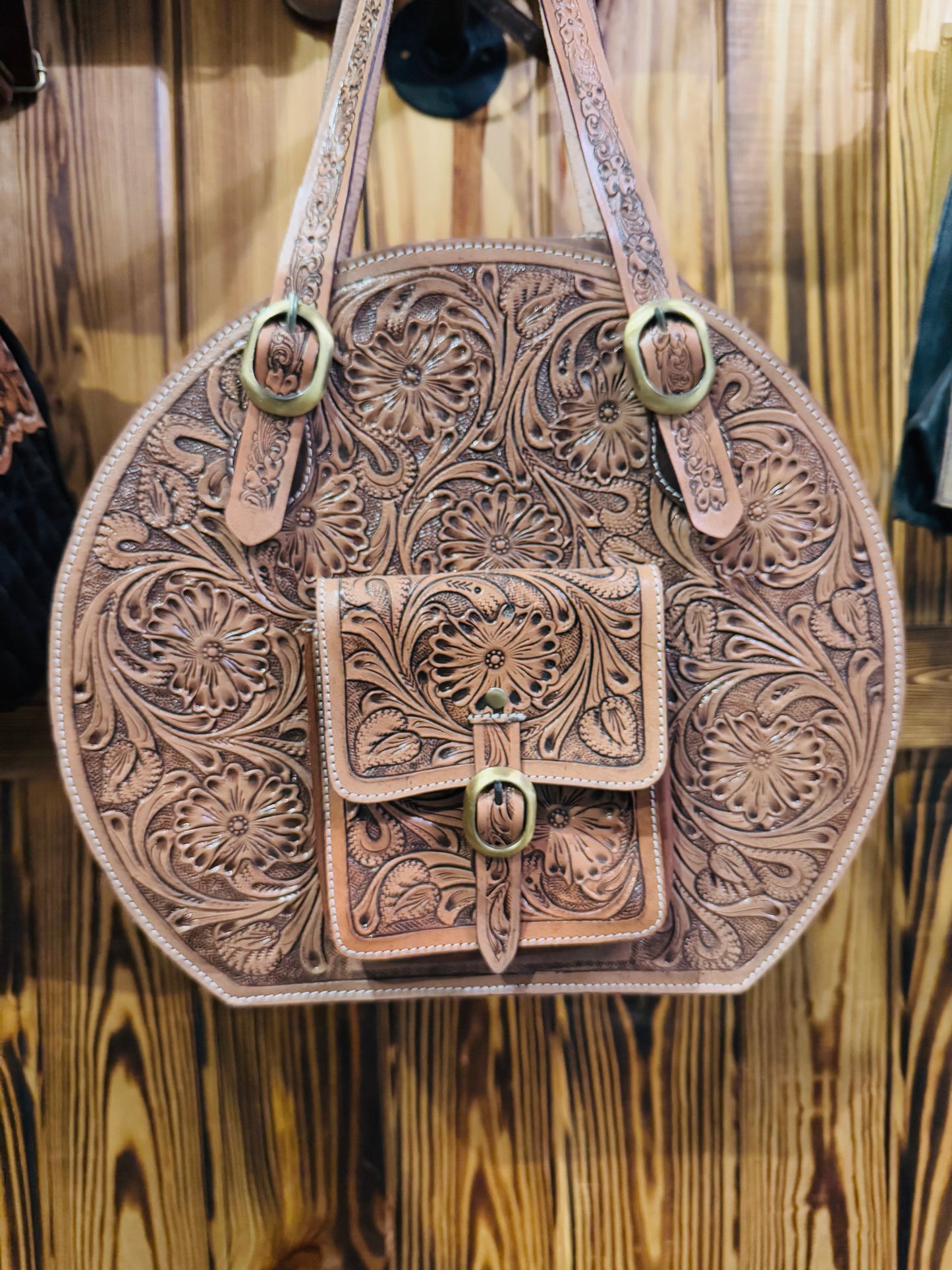 Tooled Cantina