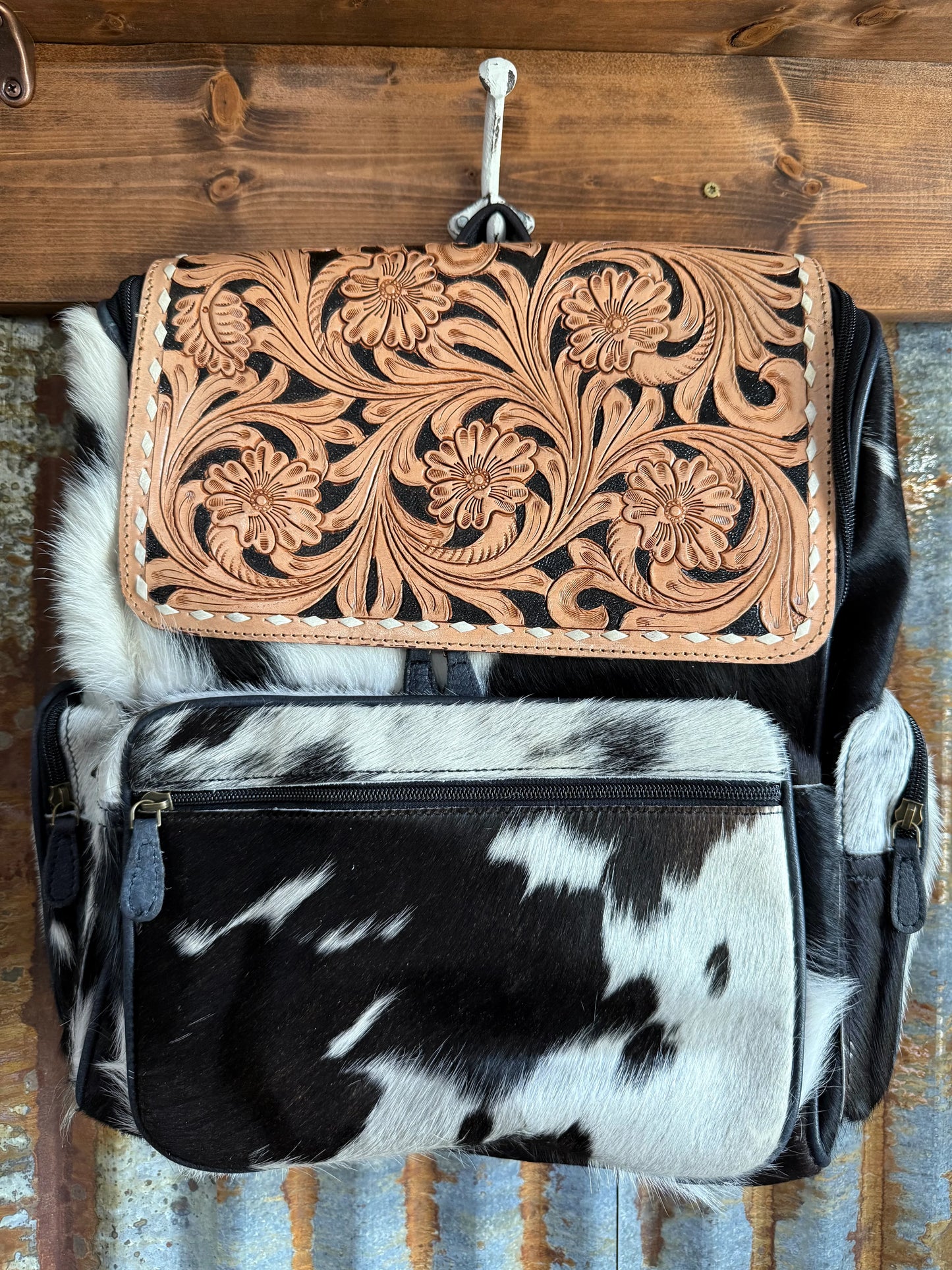 Thunder Backpack - Twisted Charm 