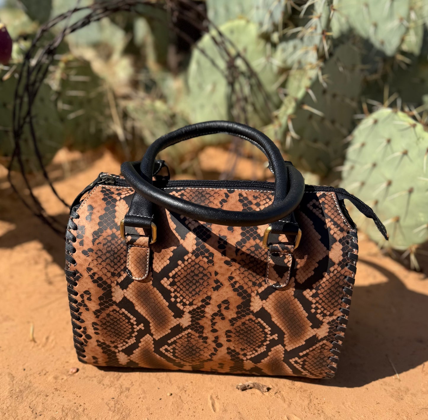 The Snake Speedy (3 Sizes)
