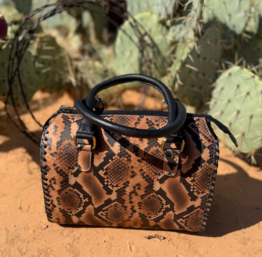The Snake Speedy (3 Sizes)