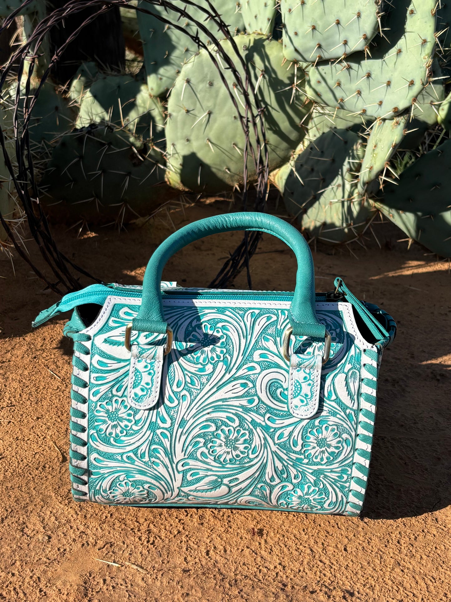 Teal Blondie Speedy (4 sizes)