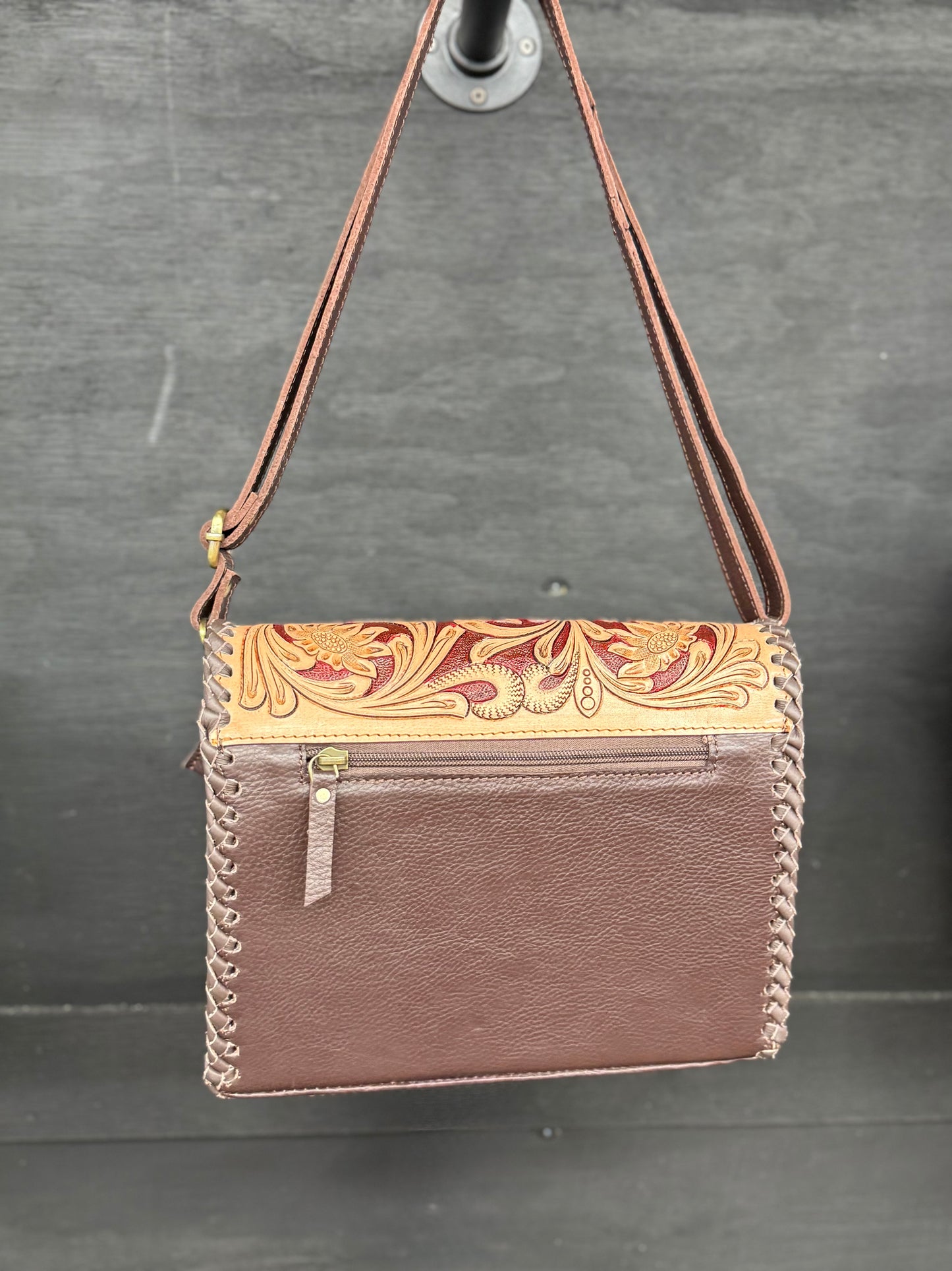 Classy Fair/ Brown Stain