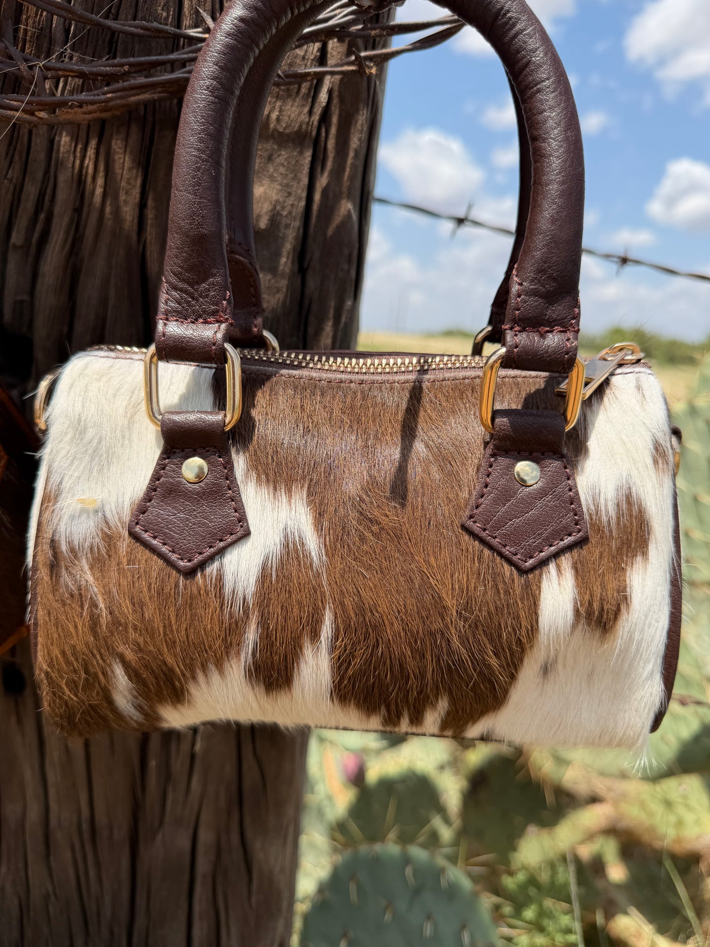 Buskin Beauty Handbag (3 Colors)