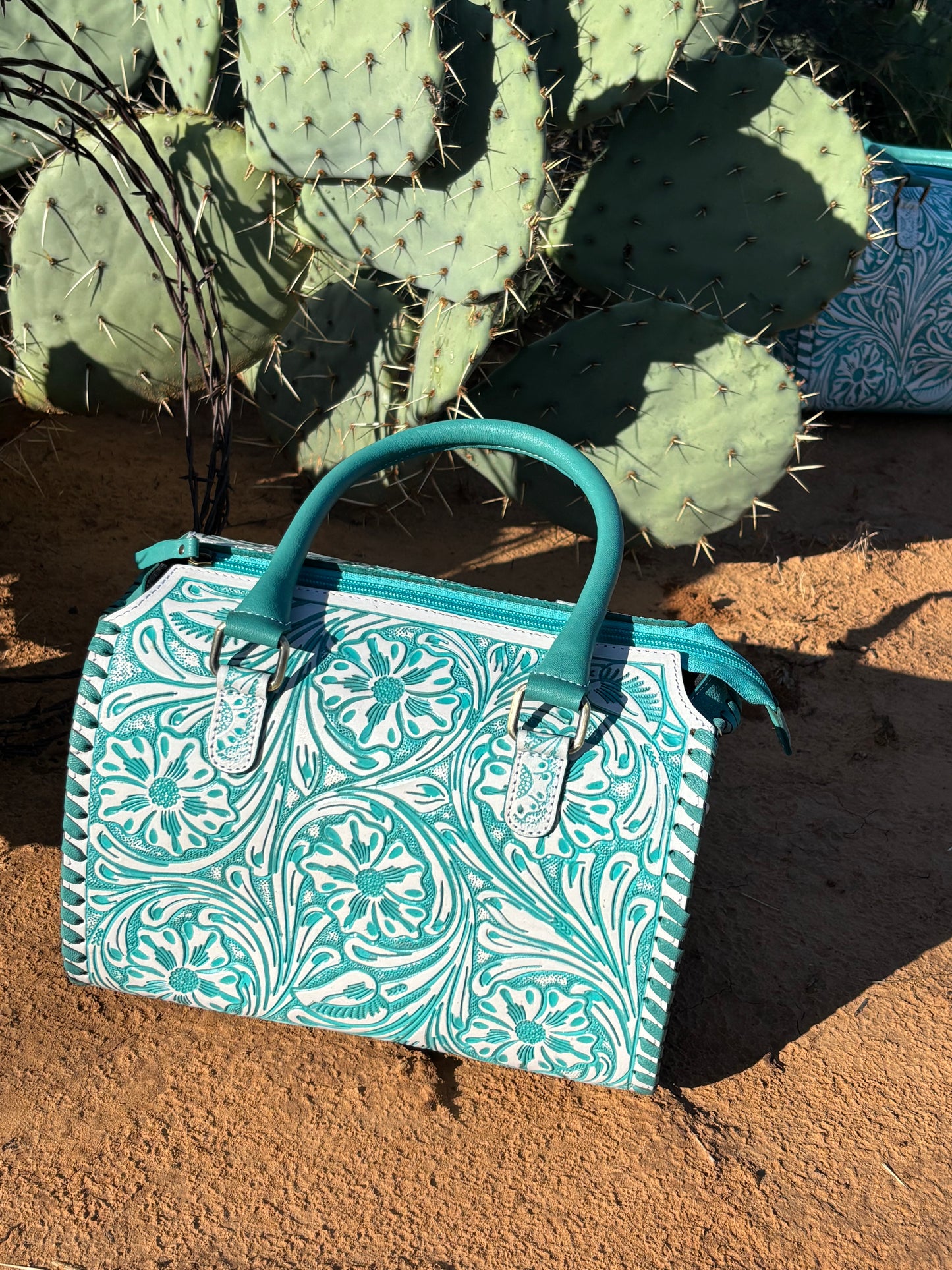 Teal Blondie Speedy (4 sizes)
