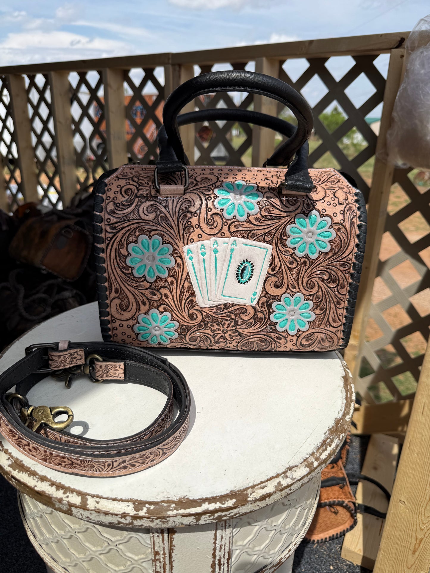 Turquoise Lucky Hand Speedy (Medium)