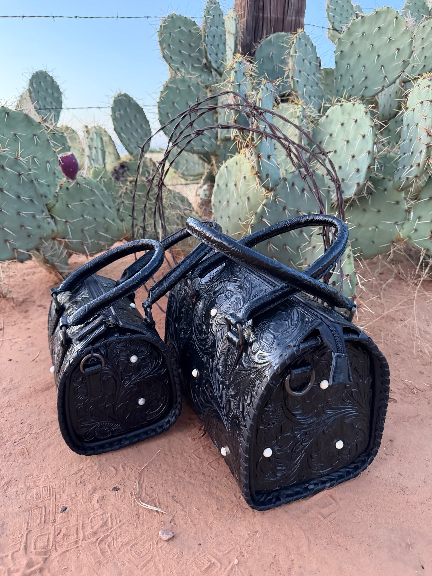 The Black Pearl Speedy (2 Sizes)